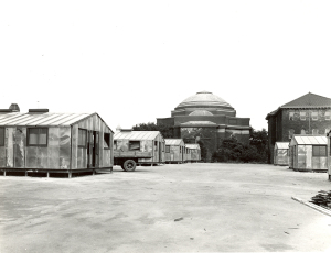 Quonset huts on The Quad 1946(150dpi)
